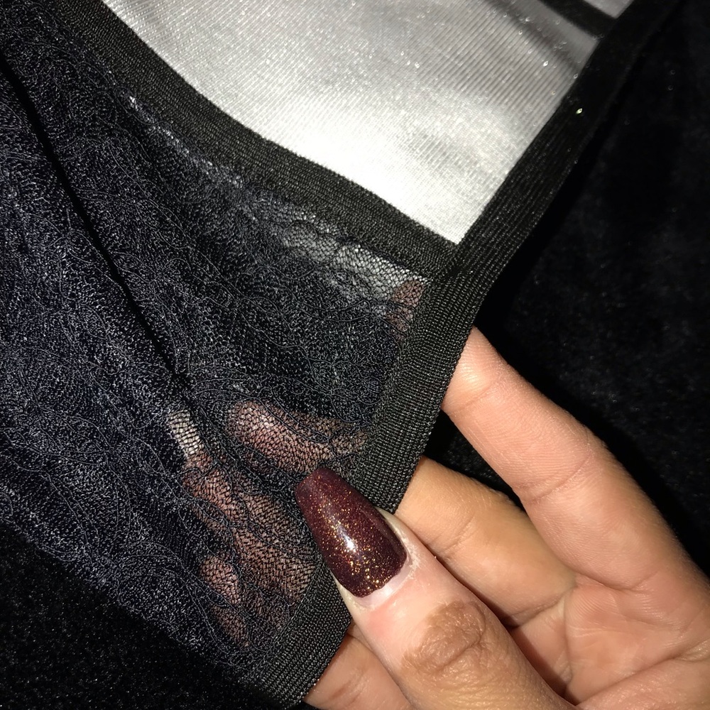 Lace Pencil Skirt SOLD - Picture 4 of 7